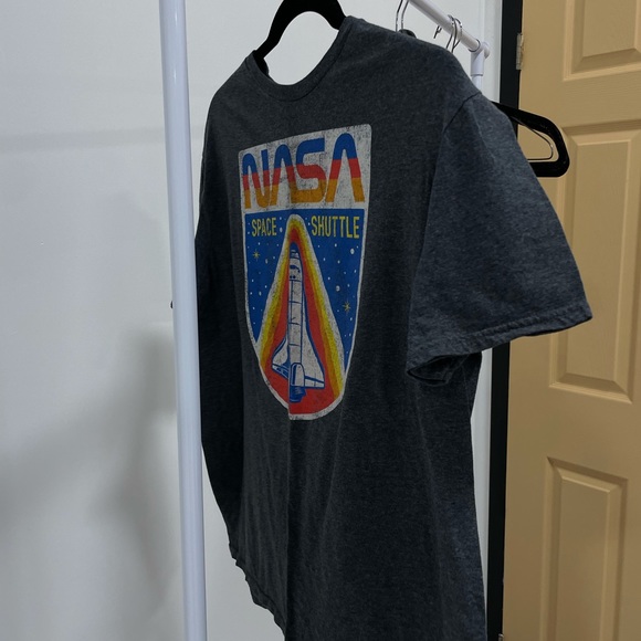 NASA tshirt - Picture 2 of 2
